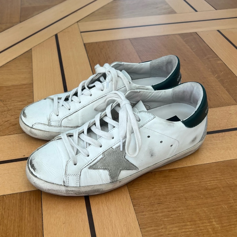 Golden Goose Superstars - size 37
